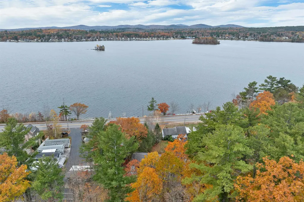 147 Weirs Boulevard Laconia NH 03246