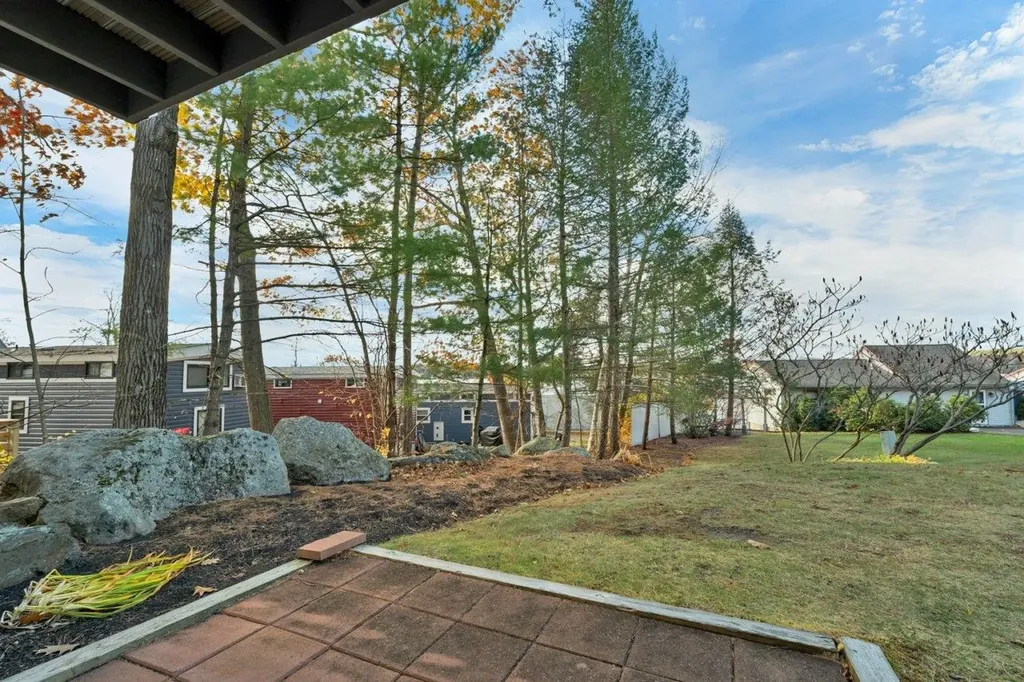 147 Weirs Boulevard Laconia NH 03246