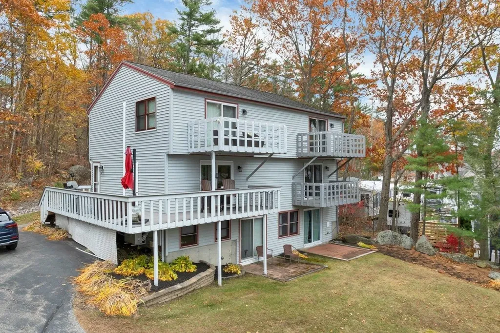 147 Weirs Boulevard Laconia NH 03246