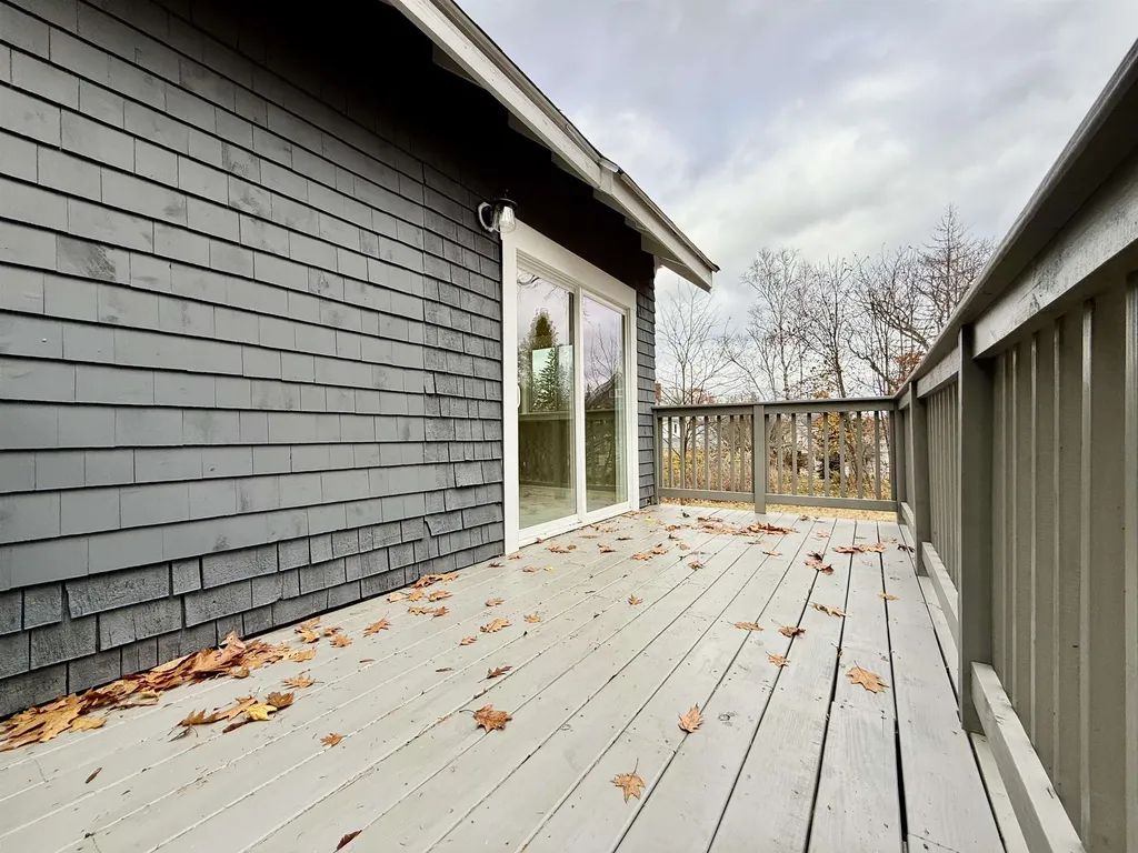 28 Leach Avenue Franklin NH 03235