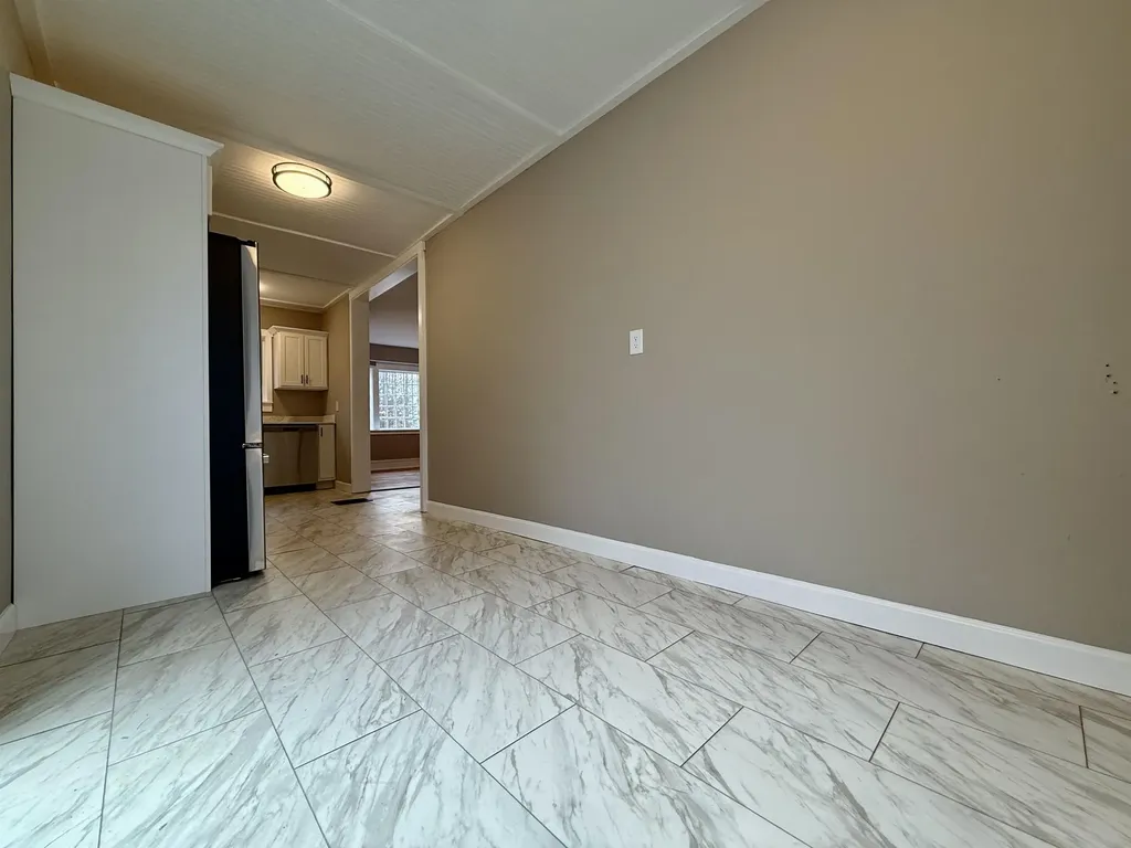 28 Leach Avenue Franklin NH 03235