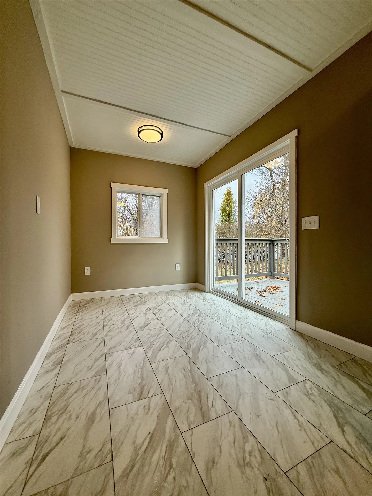 28 Leach Avenue Franklin NH 03235