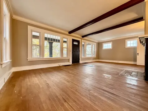 28 Leach Avenue Franklin NH 03235