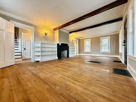 28 Leach Avenue Franklin NH 03235