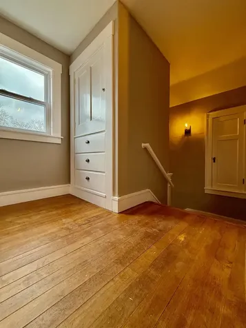 28 Leach Avenue Franklin NH 03235