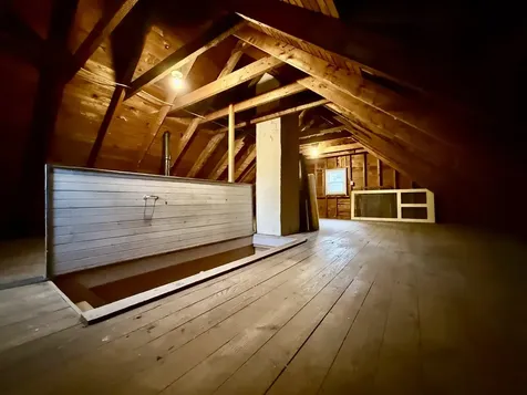 28 Leach Avenue Franklin NH 03235