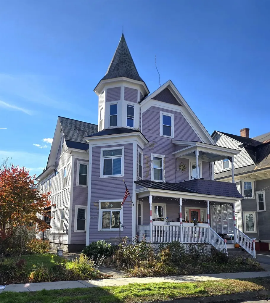 24 South Street Rockingham VT 05101