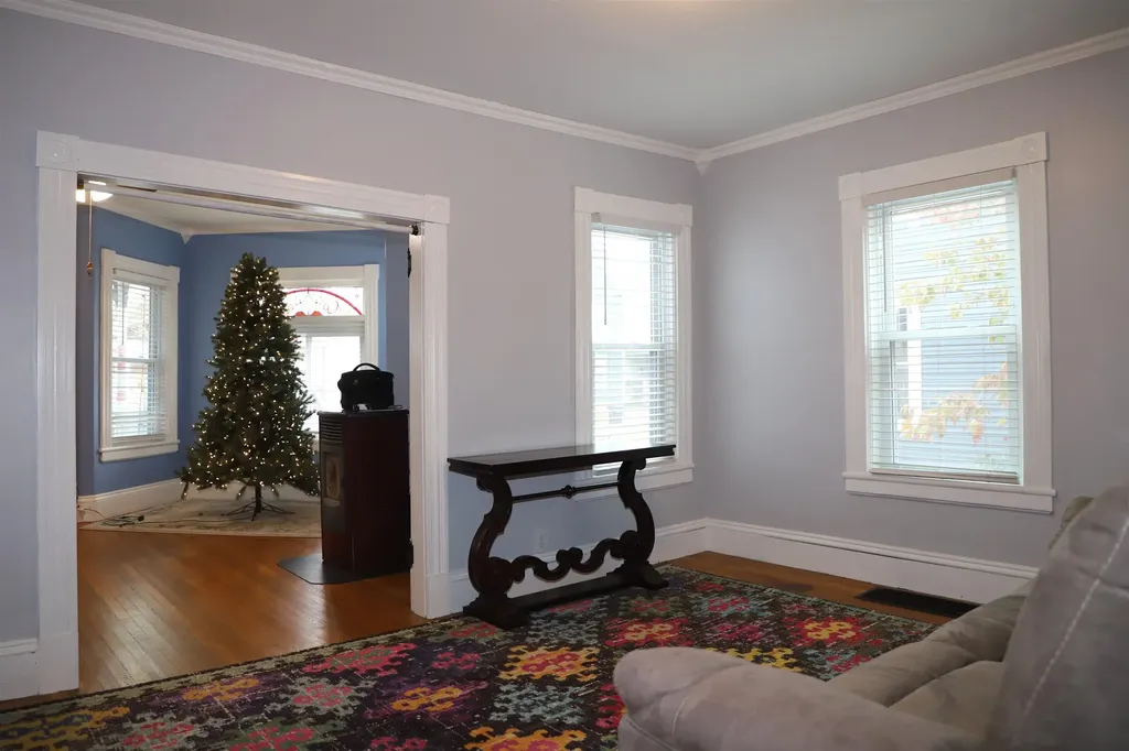 24 South Street Rockingham VT 05101