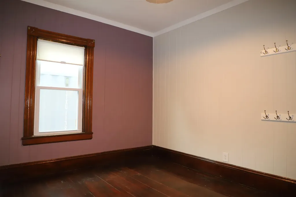 24 South Street Rockingham VT 05101