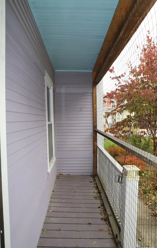 24 South Street Rockingham VT 05101