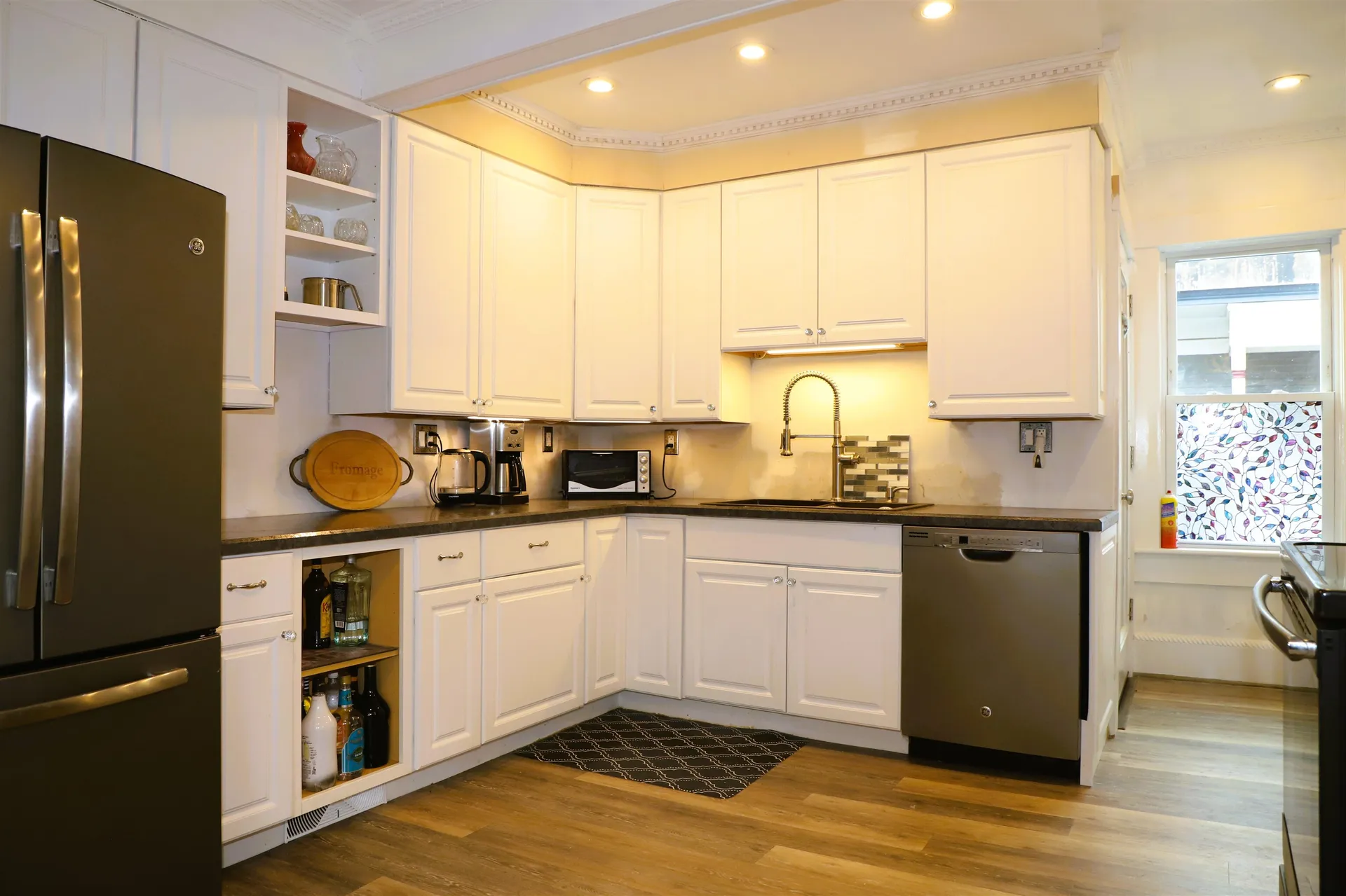 24 South Street Rockingham VT 05101