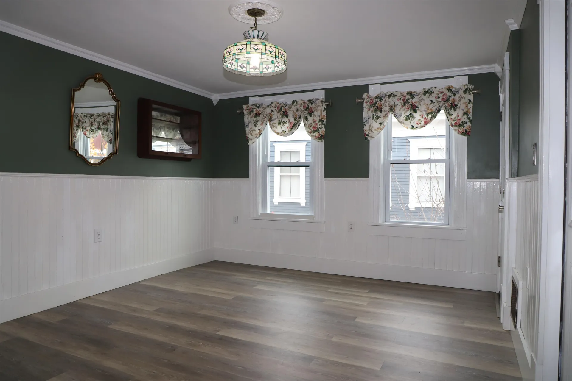 24 South Street Rockingham VT 05101