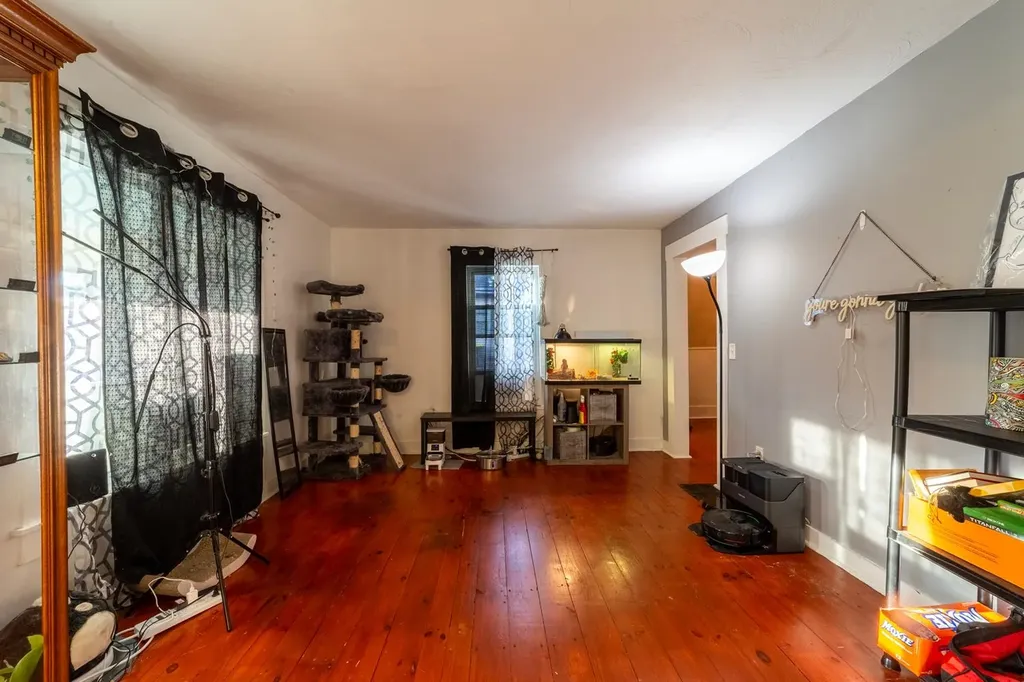 66 Lyford Street Laconia NH 03246