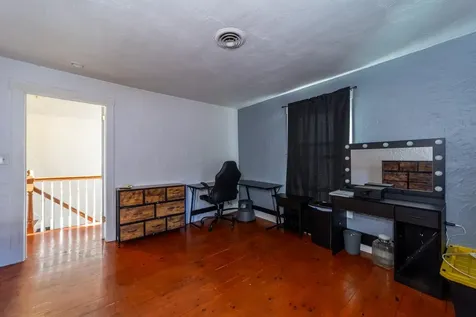 66 Lyford Street Laconia NH 03246