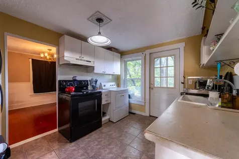 66 Lyford Street Laconia NH 03246