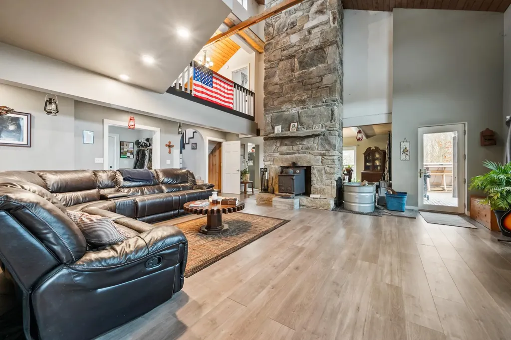 947 Foster Hill Road Landaff NH 03585