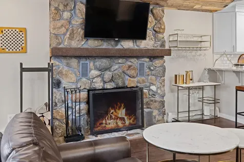 24 North Branch Road Winhall VT 05340