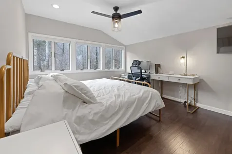 24 North Branch Road Winhall VT 05340