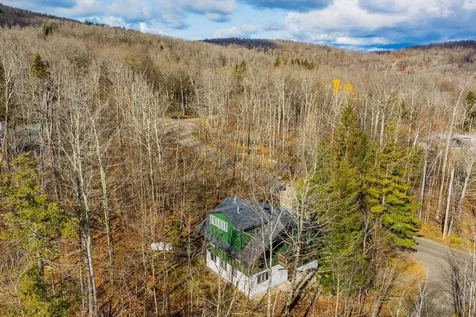 24 North Branch Road Winhall VT 05340