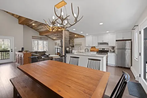 24 North Branch Road Winhall VT 05340