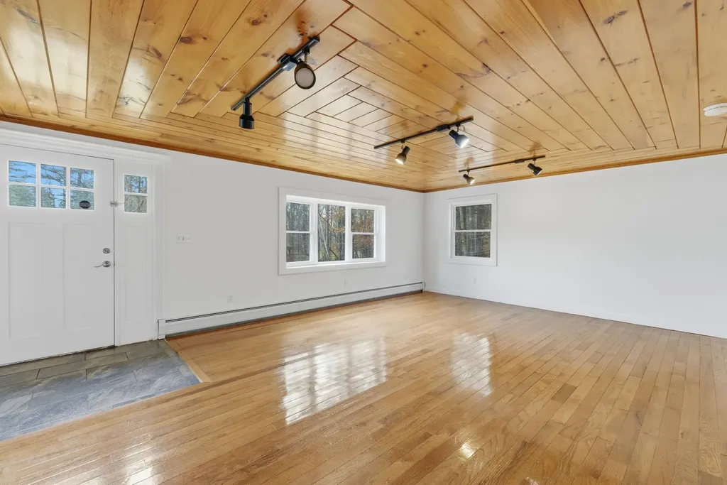 532 Frank C Gilman Highway Alton NH 03809