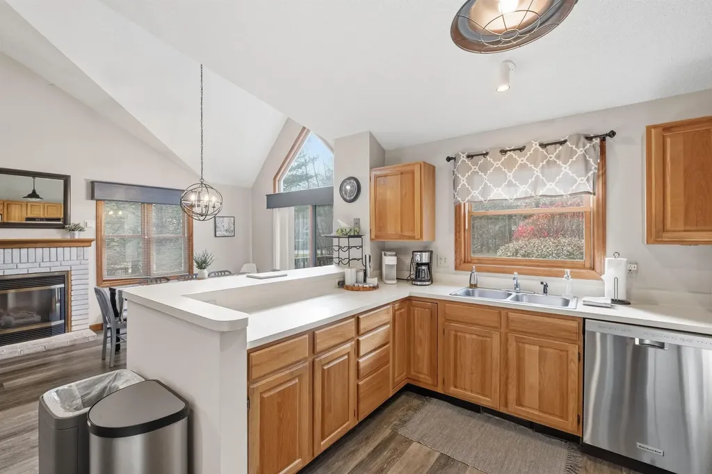 13 Woodsview Lane Lincoln NH 03251