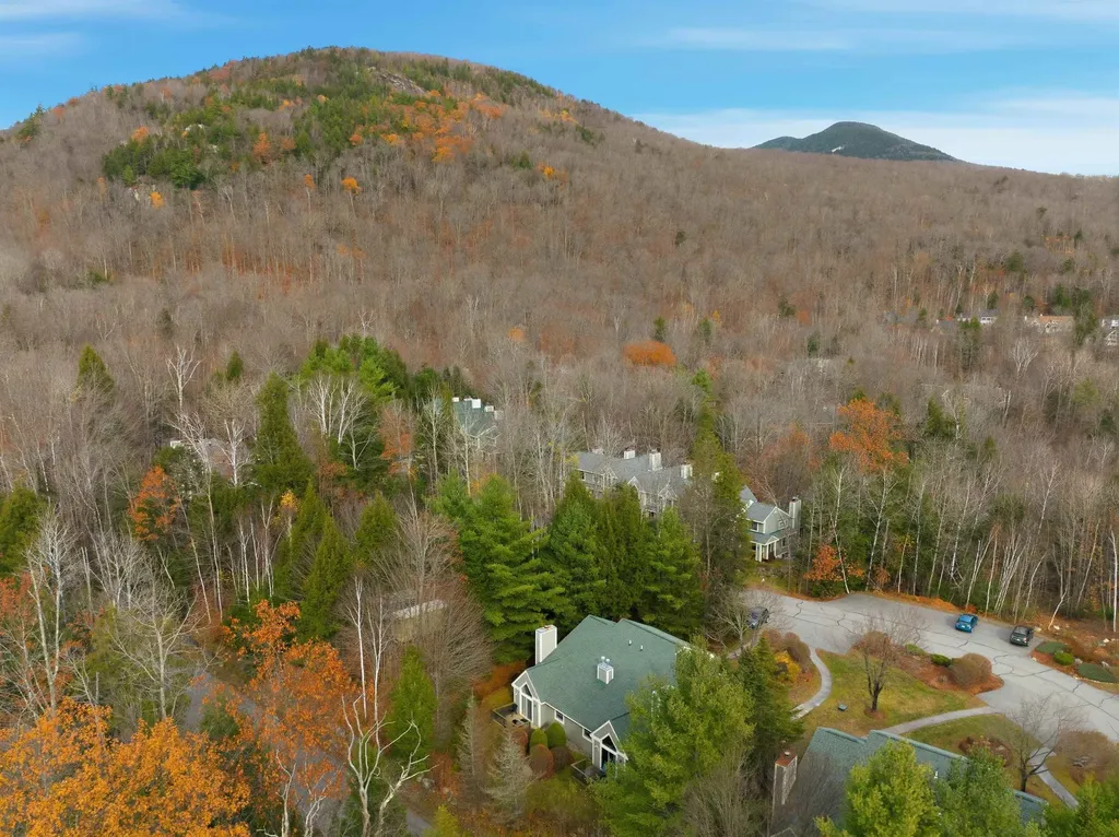 13 Woodsview Lane Lincoln NH 03251