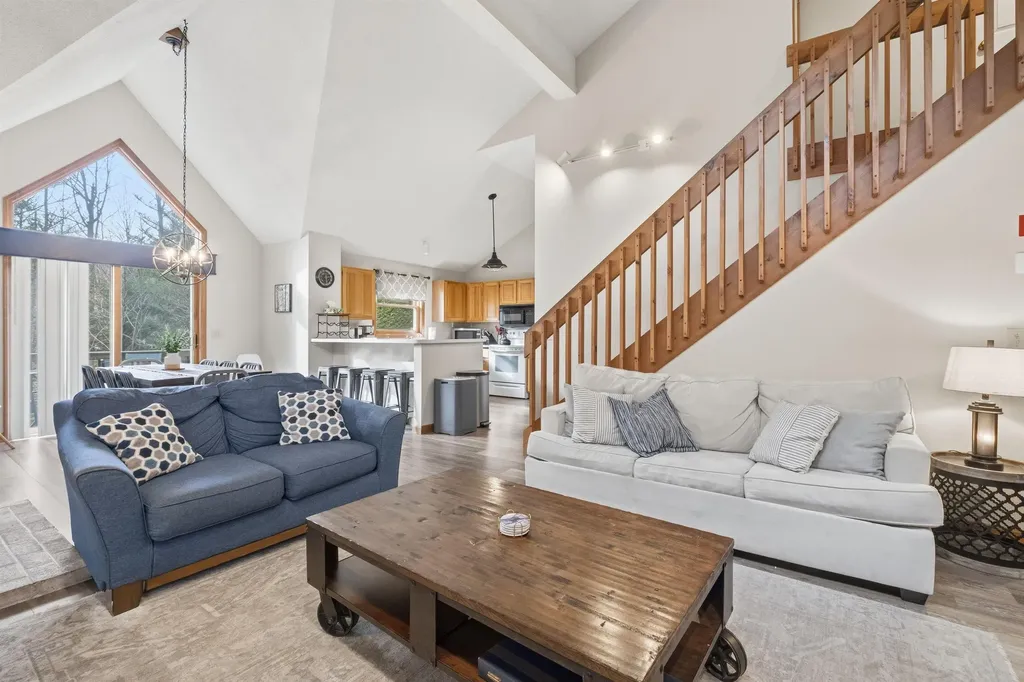 13 Woodsview Lane Lincoln NH 03251