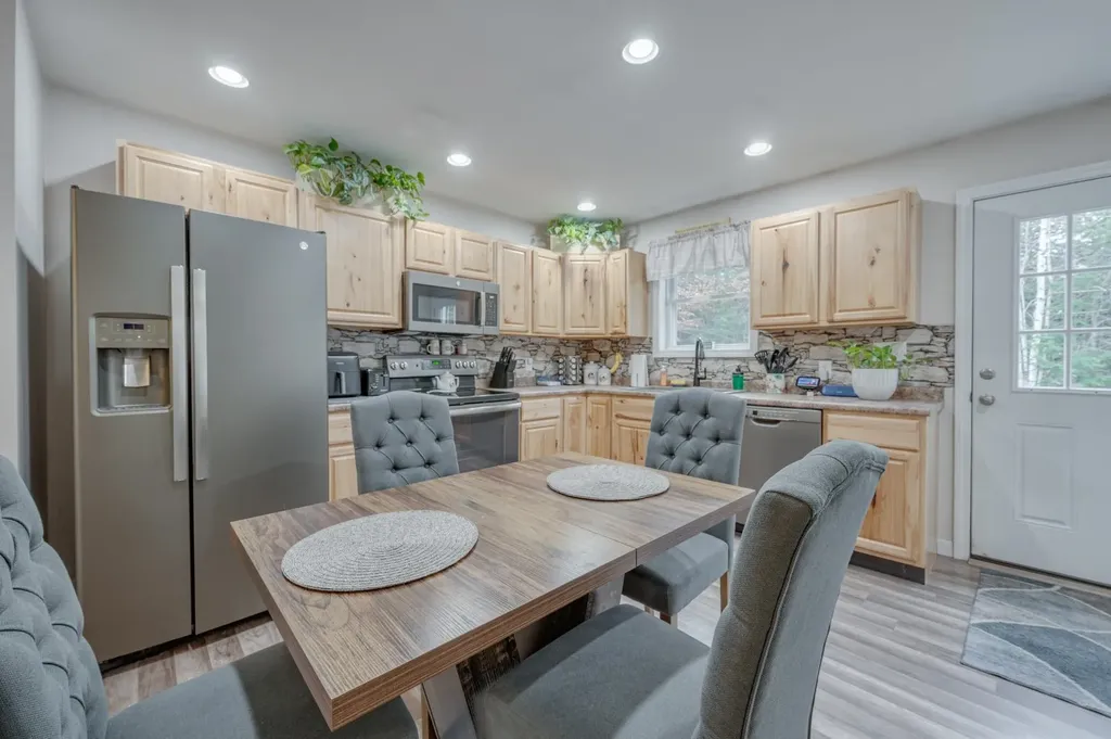221 Campground Road Wilmot NH 03287