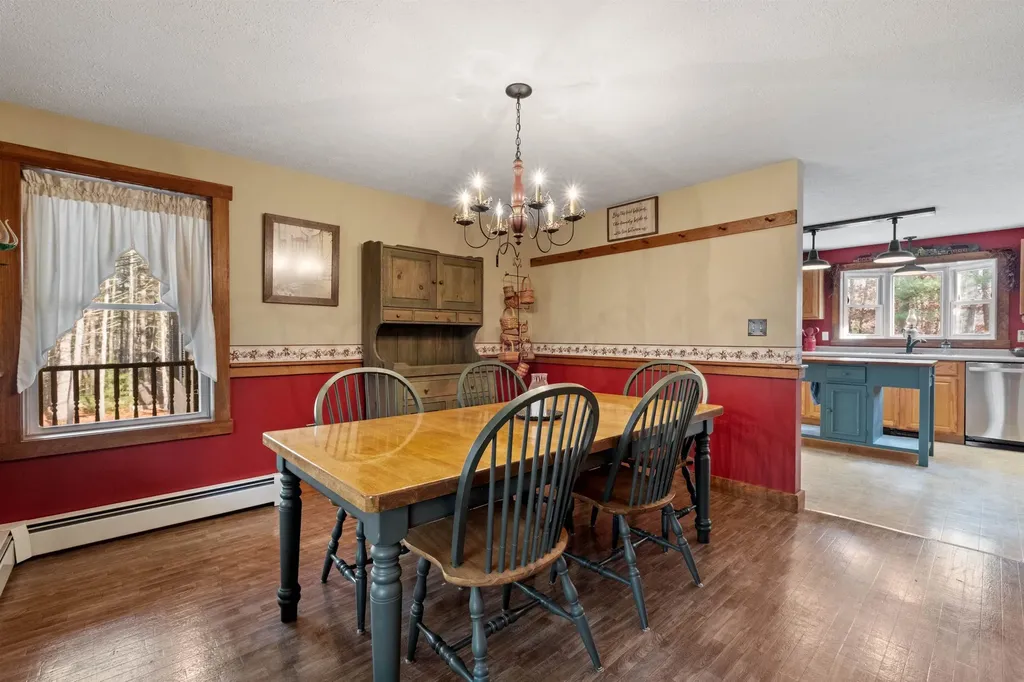 79 Woodward Road Merrimack NH 03054