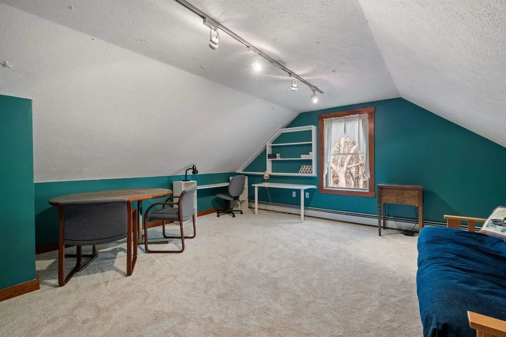 79 Woodward Road Merrimack NH 03054