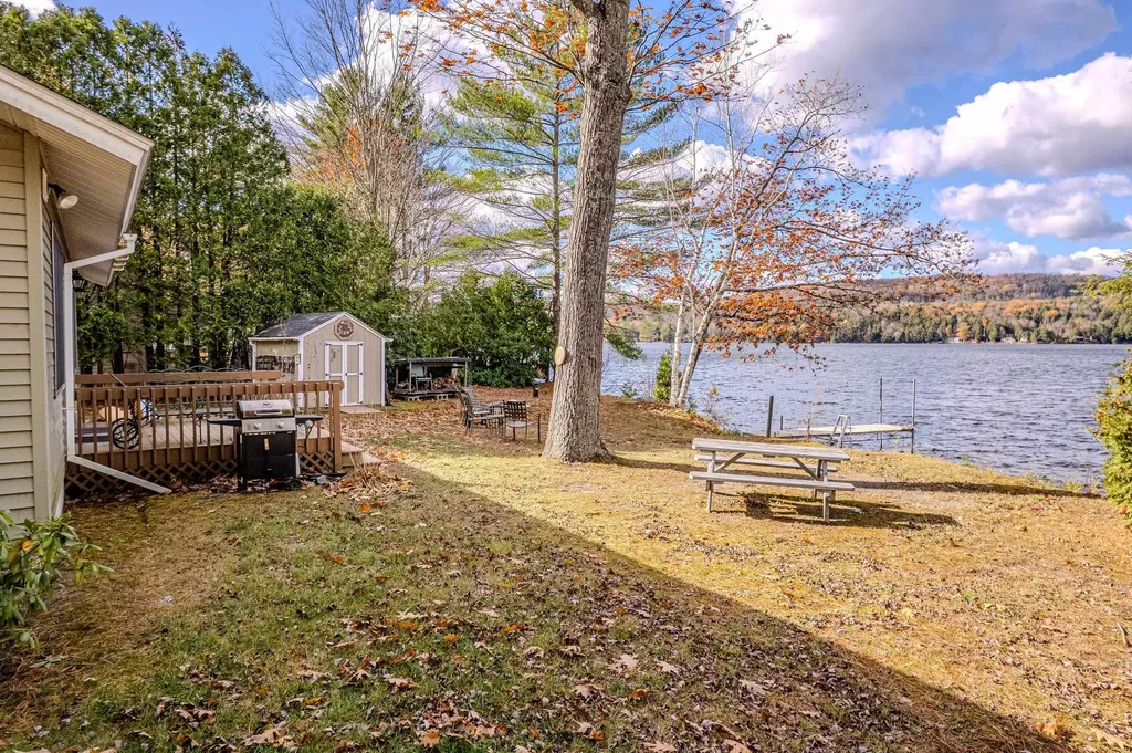 136 Cones Point Road Poultney VT 05764