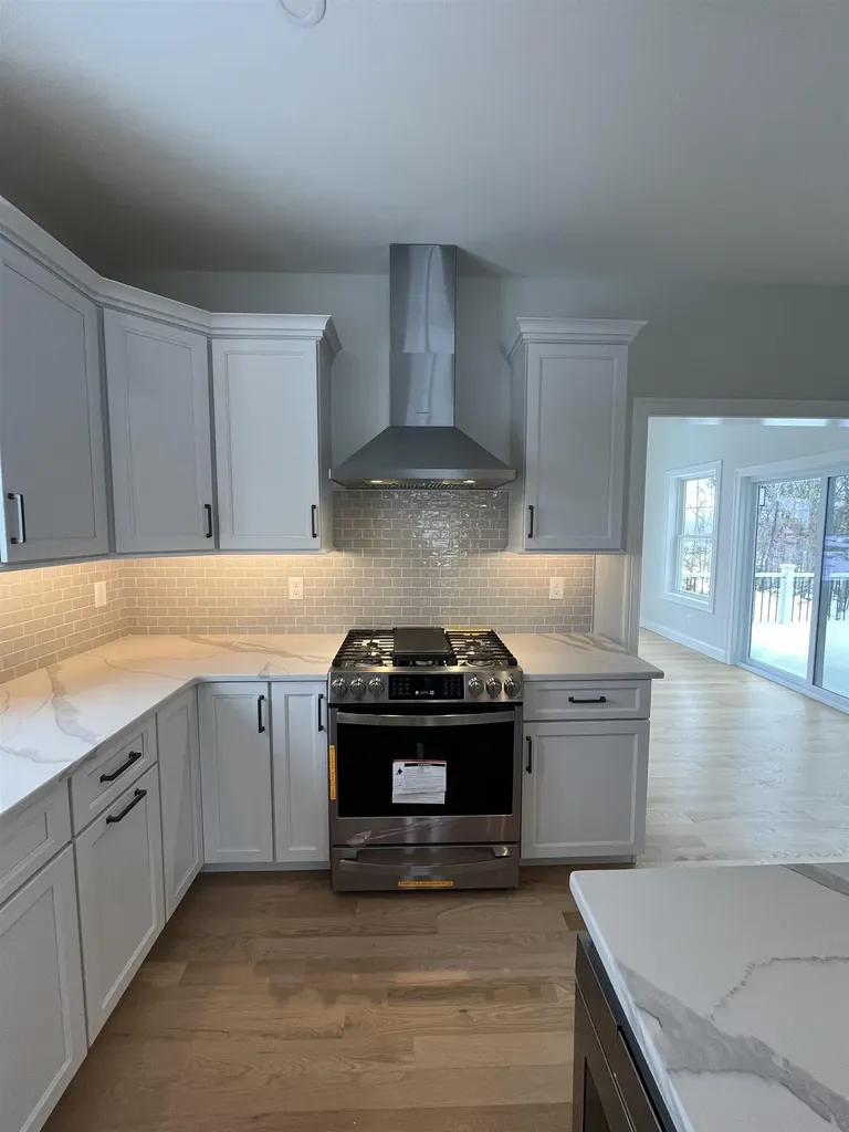 5 Kinsman Lane Windham NH 03087