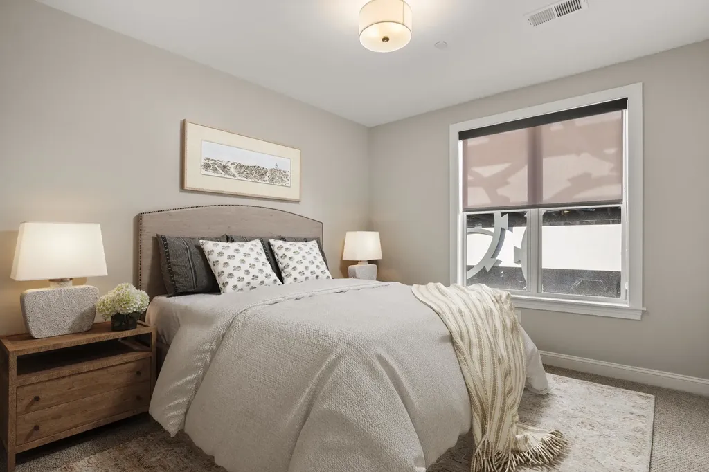 99 Foundry Place Portsmouth NH 03801