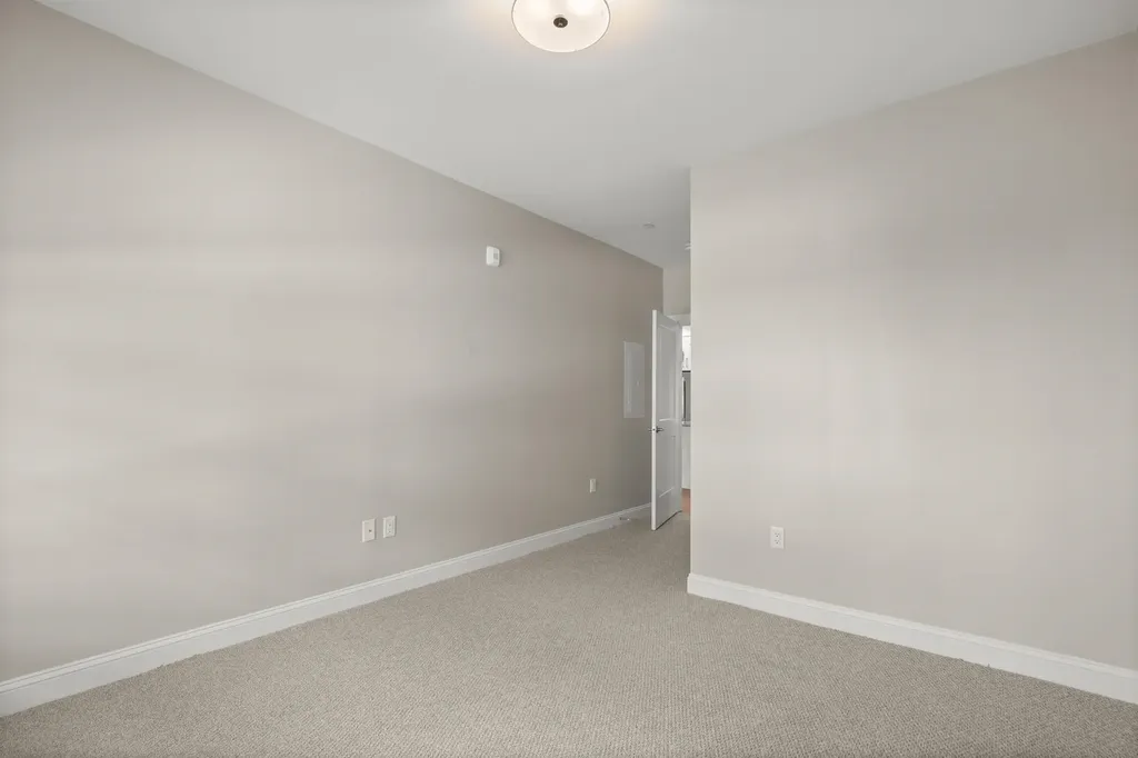 99 Foundry Place Portsmouth NH 03801