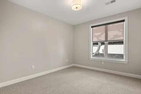 99 Foundry Place Portsmouth NH 03801