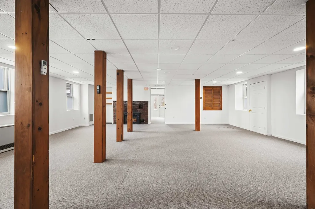 2425 Lafayette Road Portsmouth NH 03801