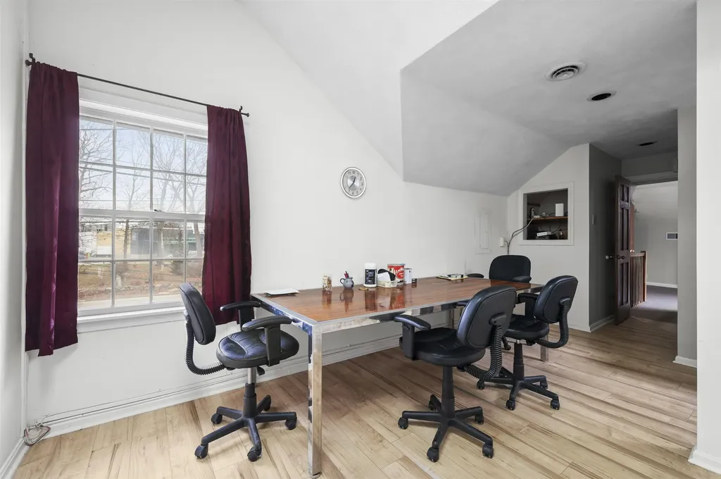 2425 Lafayette Road Portsmouth NH 03801