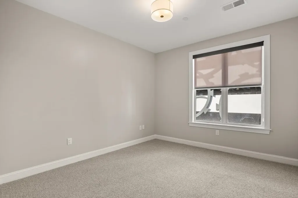 99 Foundry Place Portsmouth NH 03801