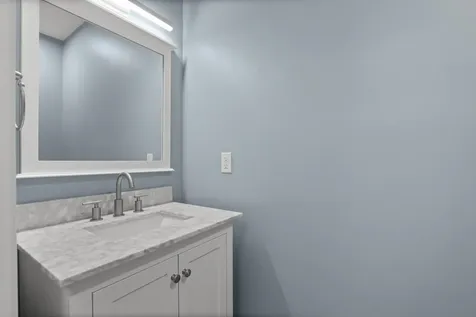 99 Foundry Place Portsmouth NH 03801