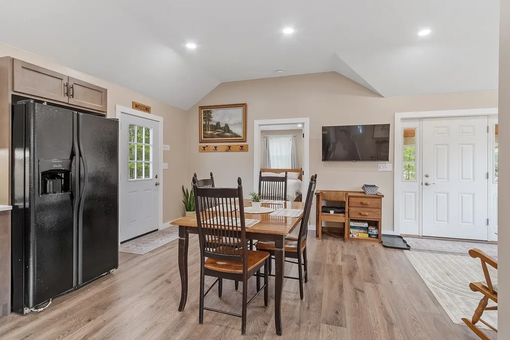 2660 Nh Route 16 Albany NH 03818