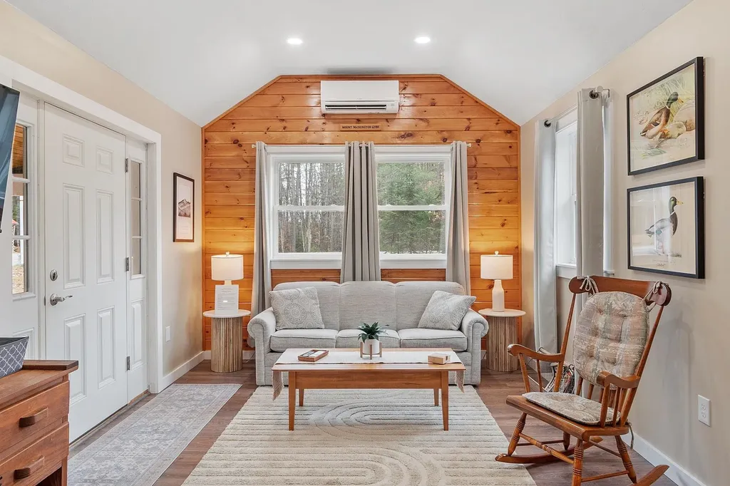 2660 Nh Route 16 Albany NH 03818