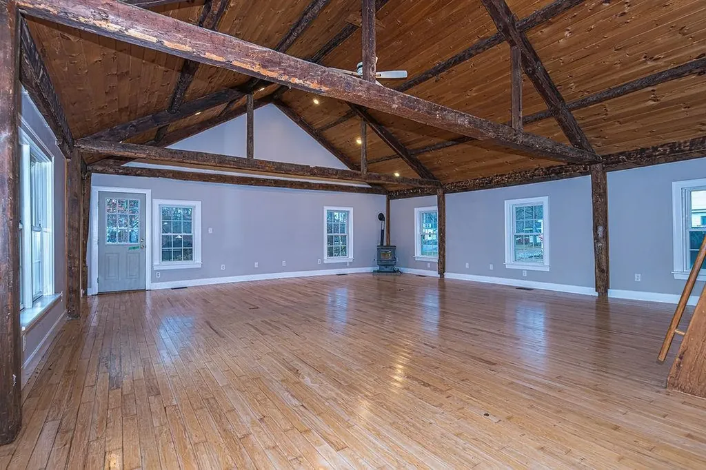 17 Waumbeck Road Wolfeboro NH 03894