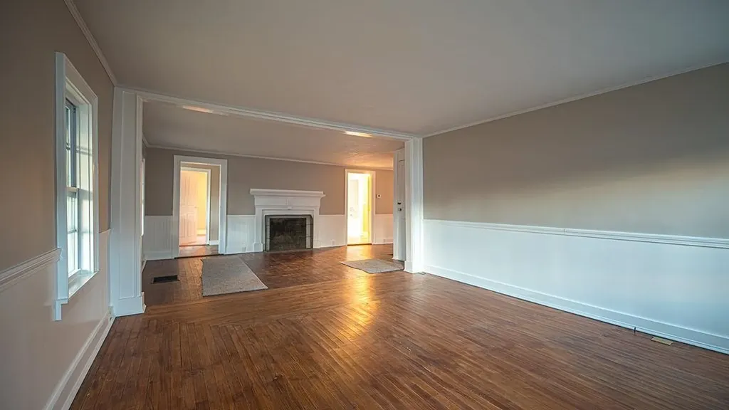 17 Waumbeck Road Wolfeboro NH 03894