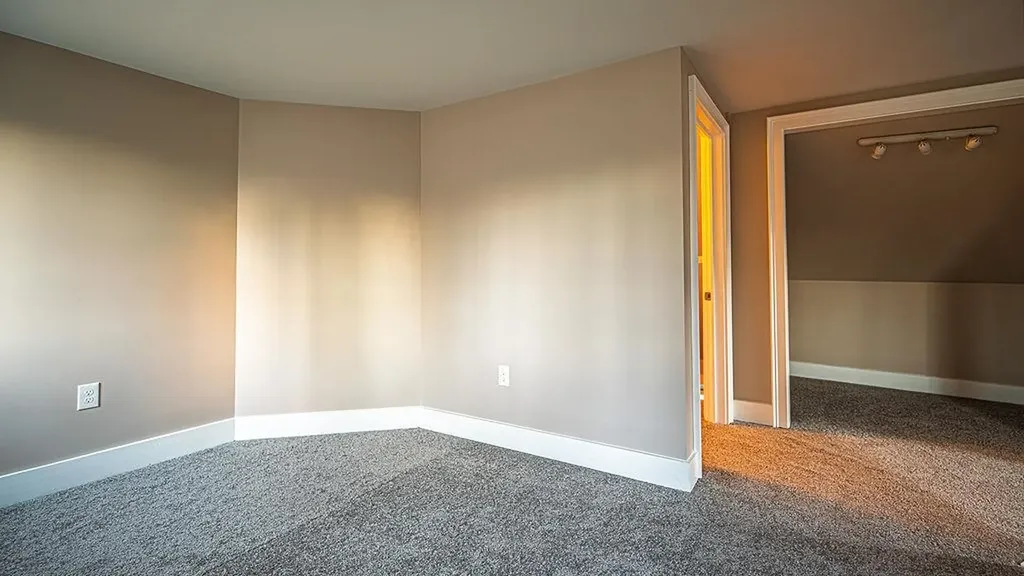 17 Waumbeck Road Wolfeboro NH 03894