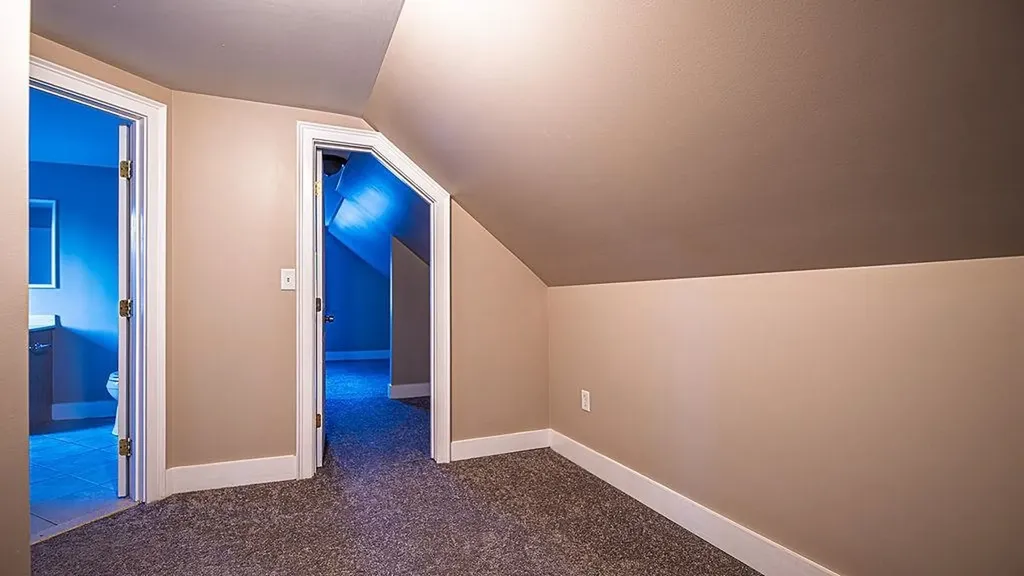 17 Waumbeck Road Wolfeboro NH 03894