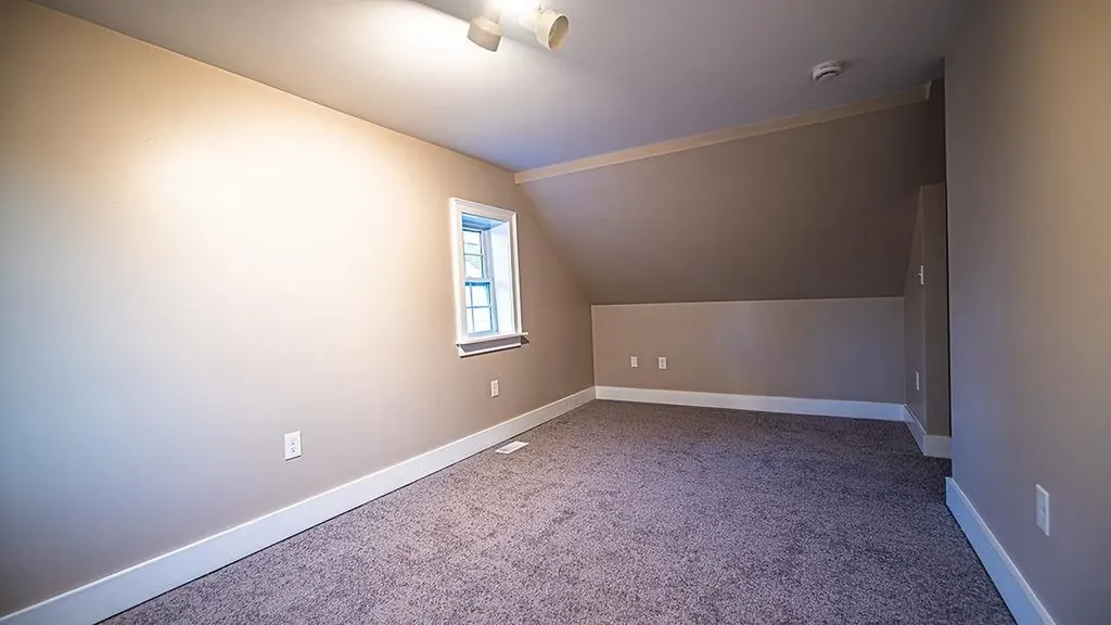 17 Waumbeck Road Wolfeboro NH 03894