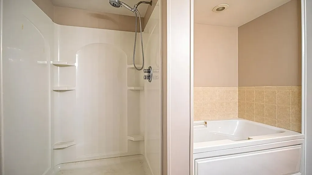 17 Waumbeck Road Wolfeboro NH 03894