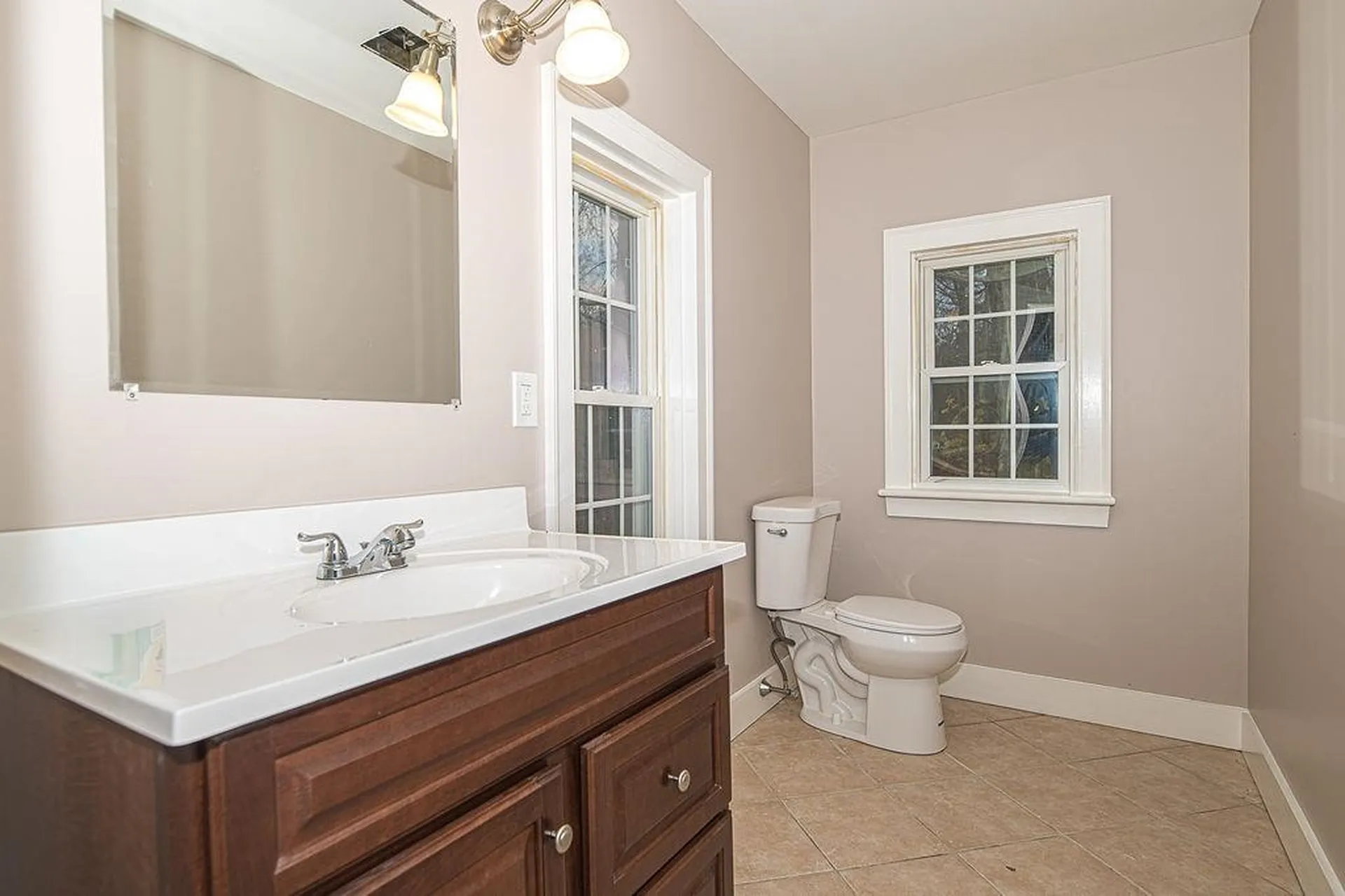 17 Waumbeck Road Wolfeboro NH 03894