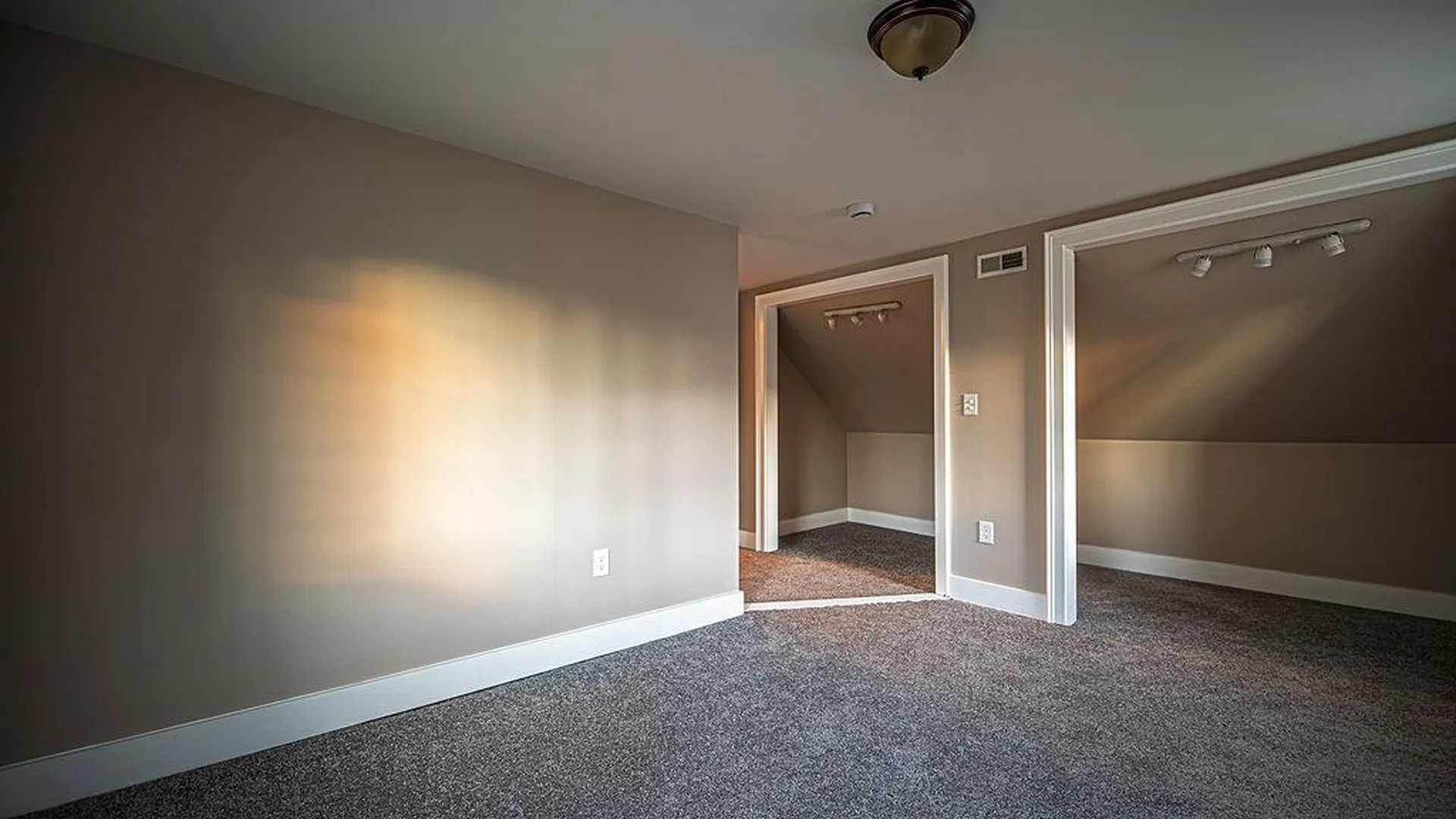 17 Waumbeck Road Wolfeboro NH 03894